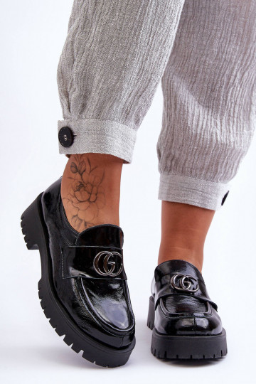 Echtes Lederpumps mit Ornamenten in Schwarz Rosefalls