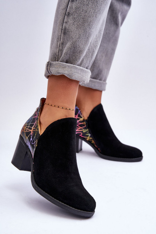 Damenstiefel mit Absätzen Es mussciejka 04492-99 schZuarze Farbe Damenstiefel mit Absätzen Es mussciejka 04492-99 schZuarze Farbe