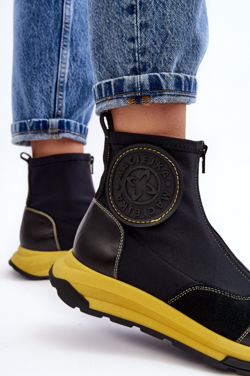 Damenstiefel mit Reißverschlüssen Es mussciejka 06297-01 schZuarze Farbe