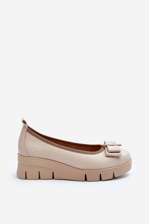 Ballerinas Haut mit einer Plattform mit Ornamenten Creme farben LeZuski 3384