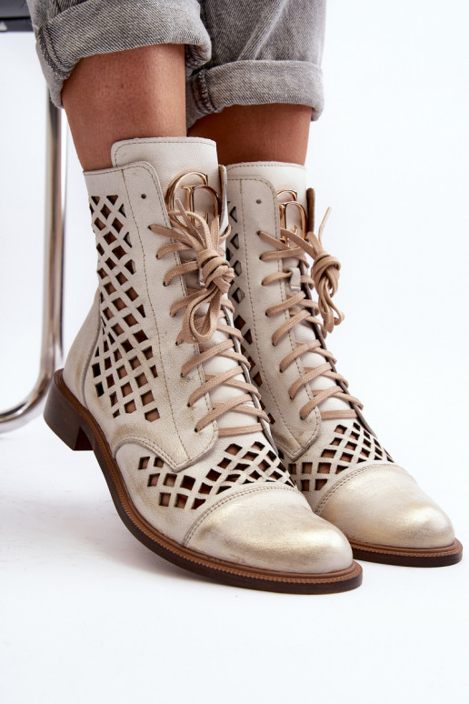 Zazoo 2695 mit durchbrochenen Elementen Haut Stiefel goldene Farbe Przecierany