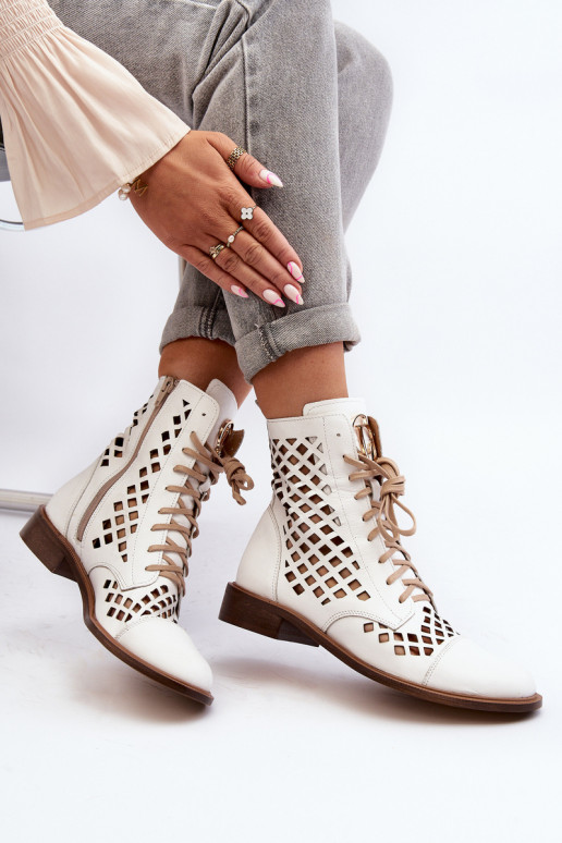 Zazoo 2695 mit durchbrochenen Elementen Haut Stiefel Zueiße Farbe