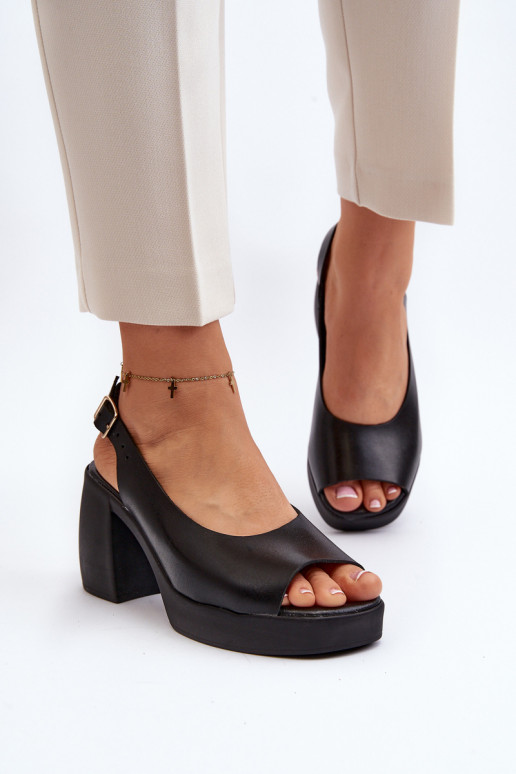 Zazoo 40376 Damensandalen Auf massiven Absätzen schZuarze Farbe