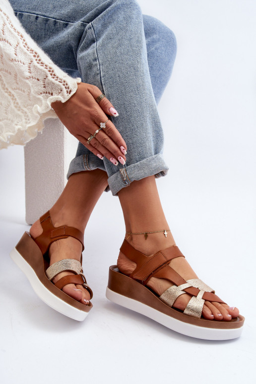 Zazoo 40397 Feminin Damensandalen mit einer Plattform braune Farbe Zazoo 40397 Feminin Damensandalen mit einer Plattform braune Farbe