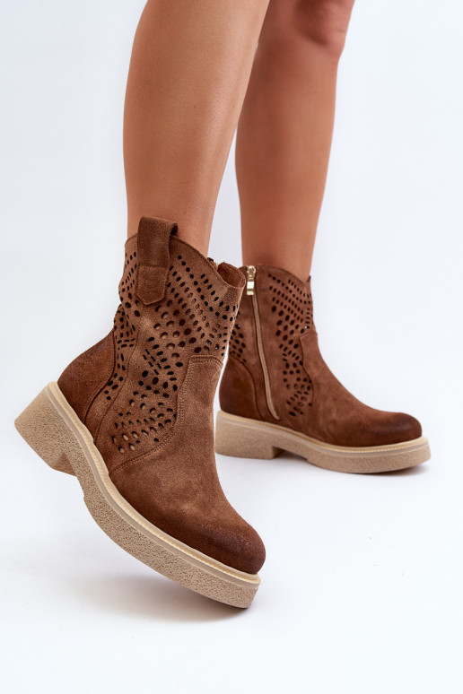 Zazoo 3470 INildlederschuhe Feminin mit breiten Absätzen mit durchbrochenen Elementen braune Farbe