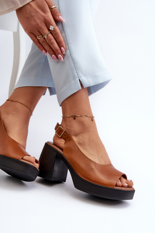 Zazoo 40376 Damensandalen Auf massiven Absätzen braune Farbe Zazoo 40376 Damensandalen Auf massiven Absätzen braune Farbe