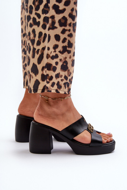 Zazoo 40419 Lederhausschuhe Feminin Mit Ausschnitten Und Dekoration schZuarze Farbe