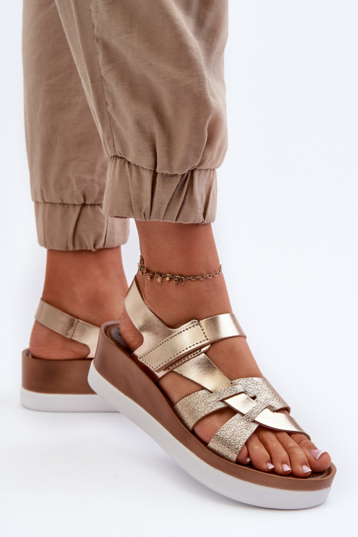 Zazoo 40397 Feminin Damensandalen mit einer Plattform goldene Farbe Zazoo 40397 Feminin Damensandalen mit einer Plattform goldene Farbe