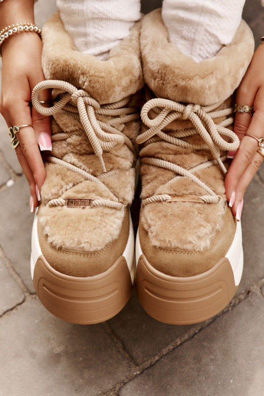 Haut Schneestiefel Feminin Auf dicker Sohle mit Pelzmantel Big Star OO274A207 braune Farbe