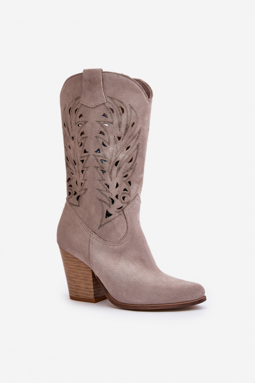 mit durchbrochenen Elementen Stiefel Mittlere INade mit Absätzen aus INildleder LeZuski 3609 Cappuccino-Farbe