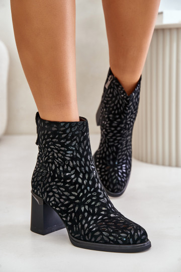 Wildlederstiefeletten mit elegantem Prägedesign D&A CR42-192 schwarze Farbe
