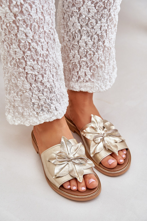 Hausschuhe mit Ornamenten Ermöglichtturleder Zazoo 3667 goldene Farbe