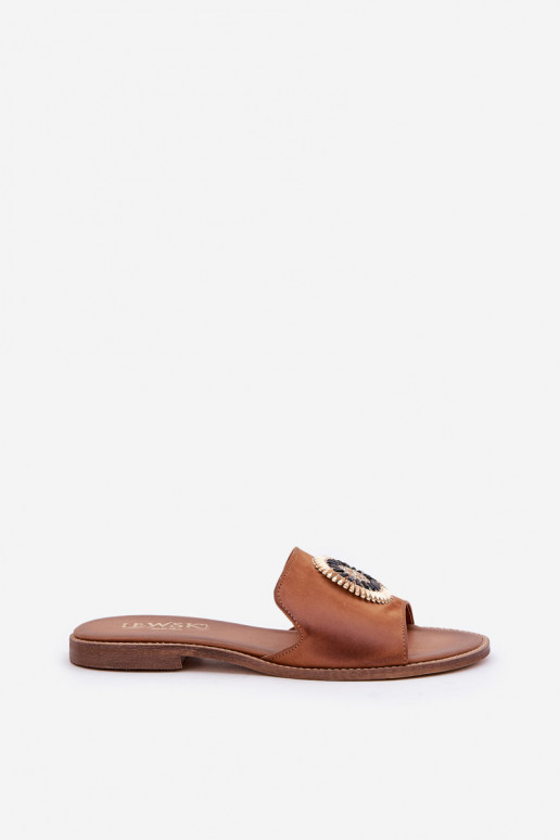 Lederhausschuhe mit Ornamenten mit breiten Absätzen LeZuski 3047/O braune Farbe