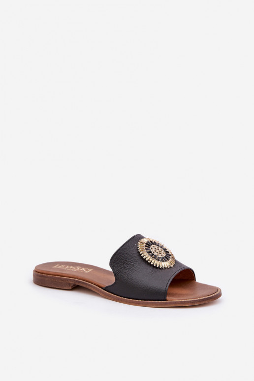 Lederhausschuhe mit Ornamenten mit breiten Absätzen Zazoo 3047/O schZuarze Farbe