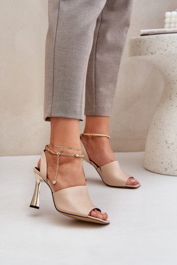 Damensandalen mit dünnen Absätzen dekorieren Bransoletą CheBello 4440 Beige 2