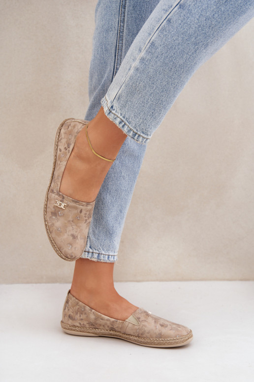 Eleganter Stil Espadrilles aus INildleder mit Blumen Feminin Zazoo 10177 Beige