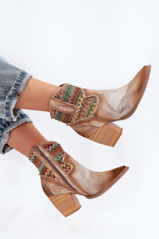 Haut Stiefel im CoZuboy-Stil mit Absätzen dekorieren Plecionką Es mussciejka 06810-29 Verschiedene Farben Haut Stiefel im CoZuboy-Stil mit Absätzen dekorieren Plecionką Es mussciejka 06810-29 Verschiedene Farben