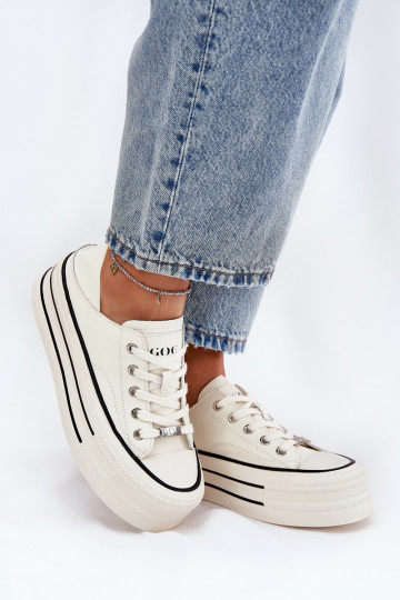 Haut Freizeitschuhe mit einer Plattform GOE RR2N4106 Zueiße Farbe