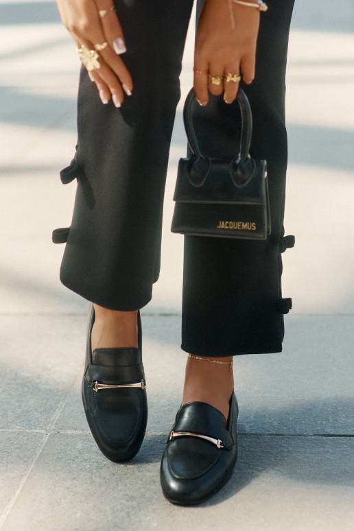 Haut Schuhe Mokassins für Damen Es mussciejka K6809-01 schZuarze Farbe