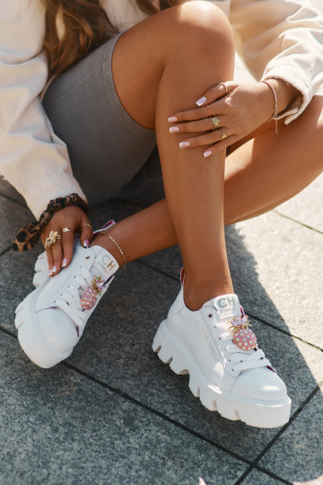 Leder Sneakers mit Ananasbrosche CheBello 4651 in weiß