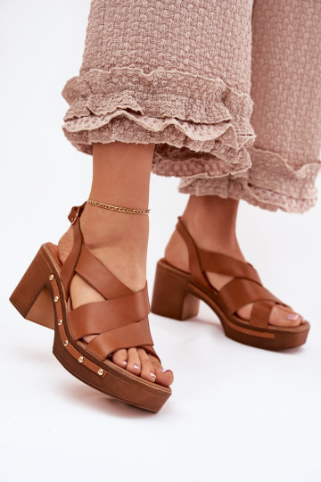 Damensandalen mit Absatz Zazoo 1081 braune Farbe