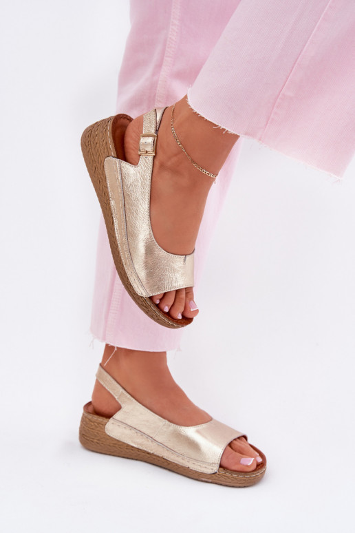 Damensandalen Feminin Auf einem Keil Es mussciejka L7069 -25 goldene Farbe Damensandalen Feminin Auf einem Keil Es mussciejka L7069 -25 goldene Farbe