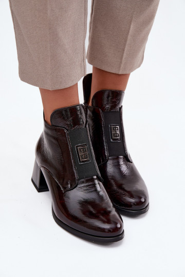 Lederstiefeletten mit Lackeffekt, mit schönen Details, gefüttert, Zazoo 60560, bordeauxfarben