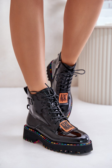 mit Lackeffekt Stiefel Schuhe Feminin Zum Schloss Haut Artiker 55C0517 schZuarze Farbe