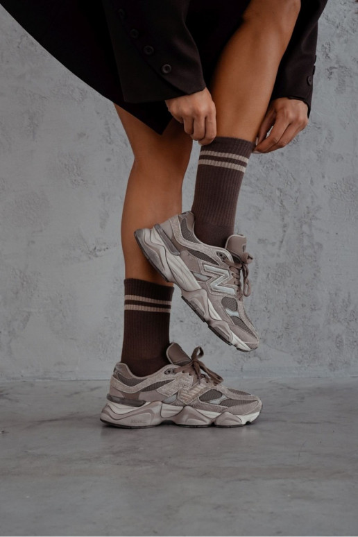 Socken Feminin DZua Cienkie Streifen braune Farbe Socken Feminin DZua Cienkie Streifen braune Farbe