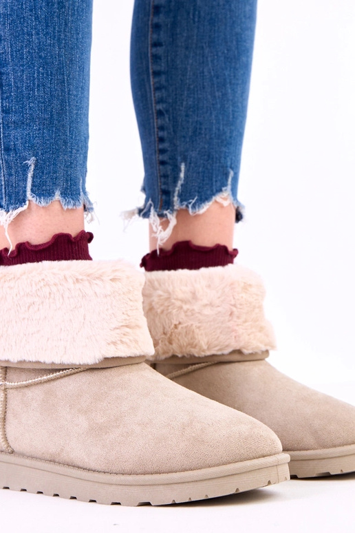 Grüne Schneestiefel mit Fell auf...