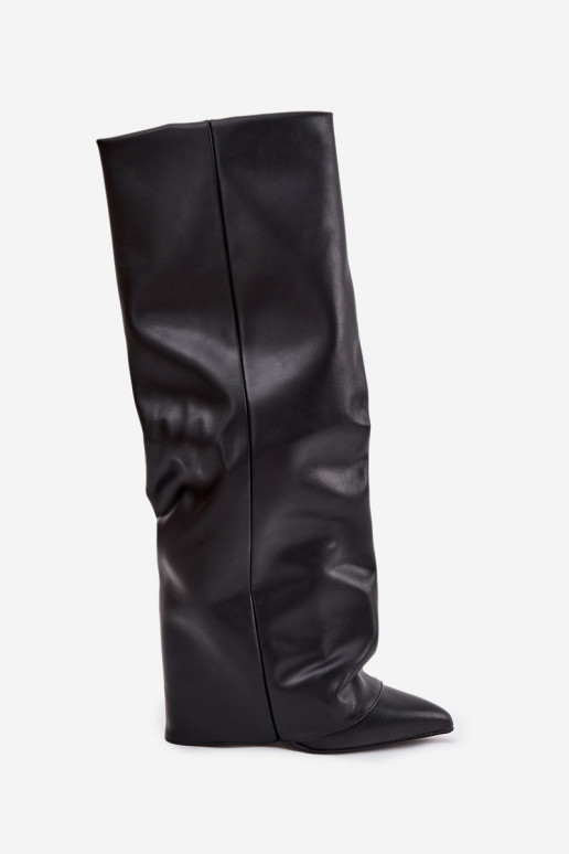 Wärmende Damenstiefel mit eingearbeitetem Schaft und Absatz, schwarze Farbe, Elivira