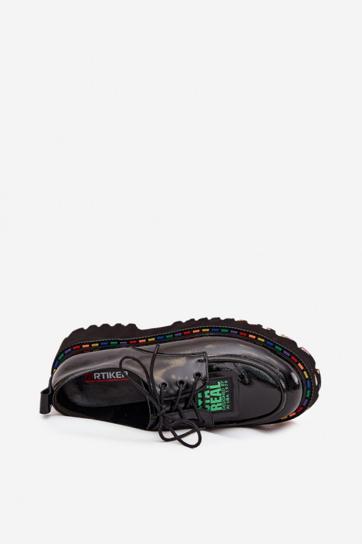 mit Lackeffekt Haut Schuhe Feminin Artiker 57C0172 schZuarze Farbe