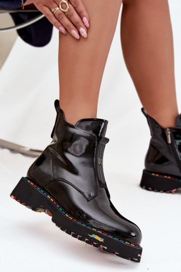 mit Lackeffekt DamenstiefelErmöglichtturalnej Skóry sich Zuarm laufen Artiker 57C0166 schZuarze Farbe