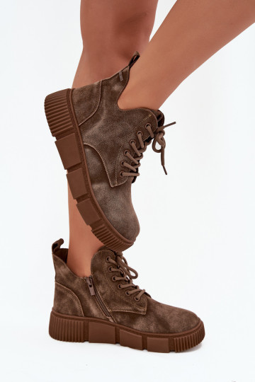 aus INildleder Schuhe mit niedrigem Absatz für Damen mit einer Plattform Big Star SS274594 Beige