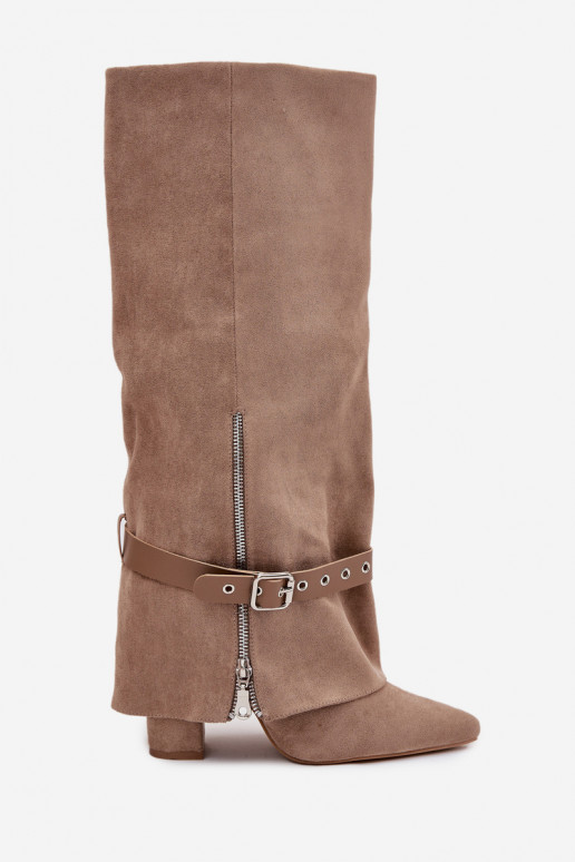 Damenstiefel, schlupfbares Modell mit Absatz und dekorierten Absätzen in sandfarben Jolivine