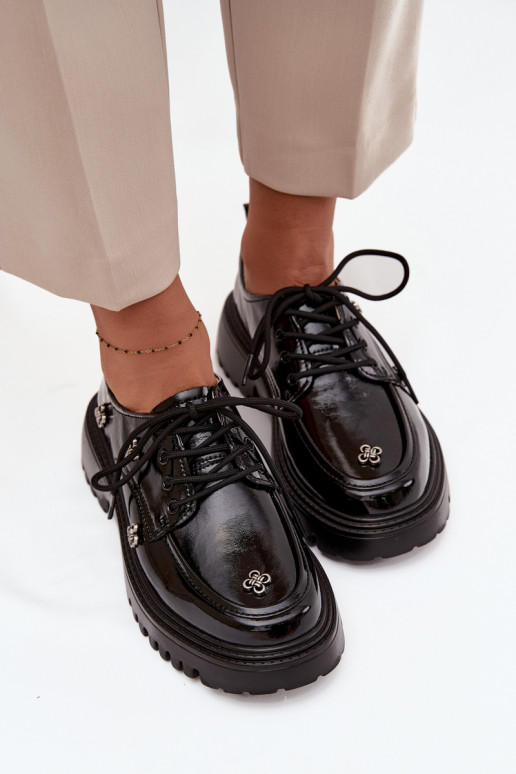 mit Lackeffekt Haut Schuhe FemininPrzypinkami Artiker 57C0333 schZuarze Farbe