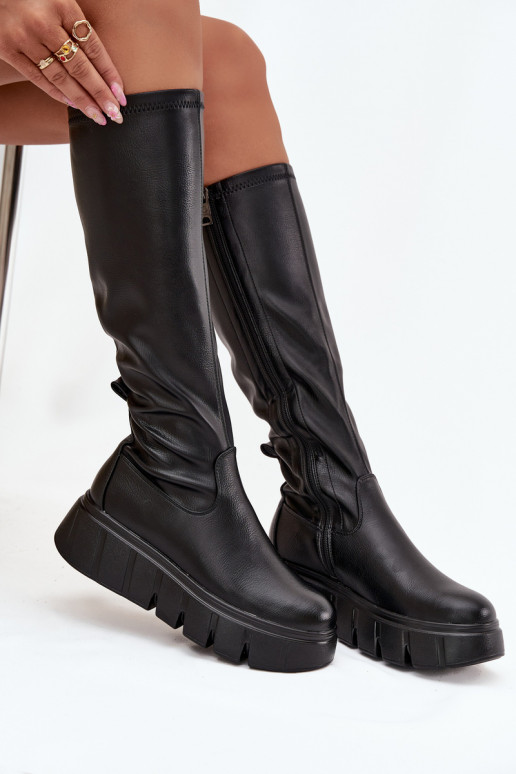 Damenstiefel mit einer Plattform Zum Schloss Vinceza 58553 schZuarze Farbe Damenstiefel mit einer Plattform Zum Schloss Vinceza 58553 schZuarze Farbe