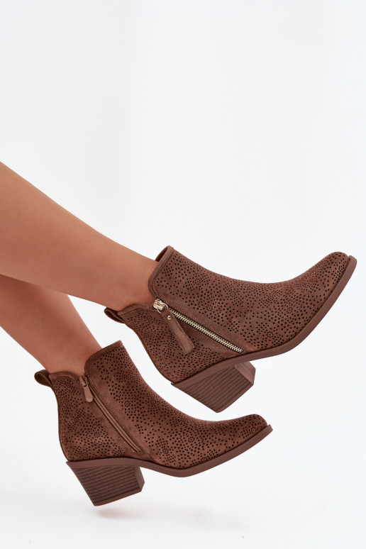 Stiefel im CoZuboy-Stil Feminin mit Absätzen S.Barski HY52-538 braune Farbe