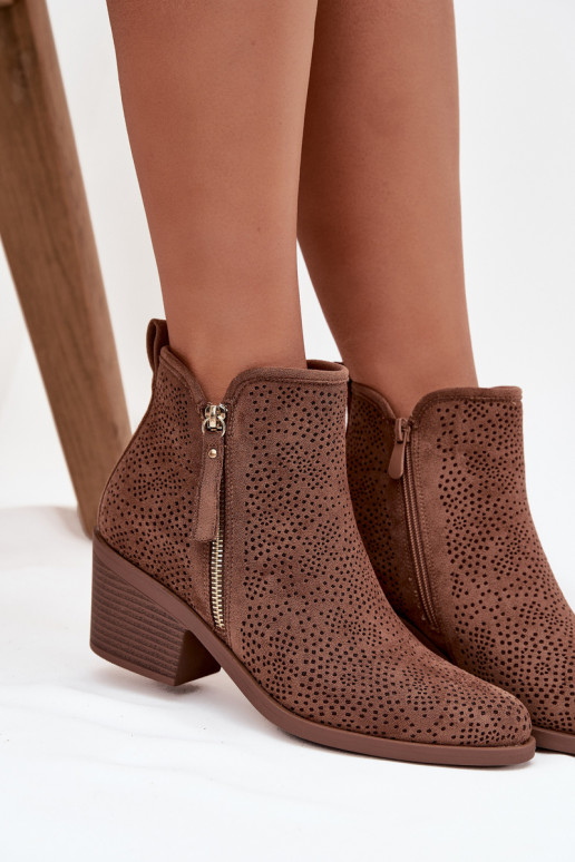 Stiefel im CoZuboy-Stil Feminin mit Absätzen S.Barski HY52-538 braune Farbe