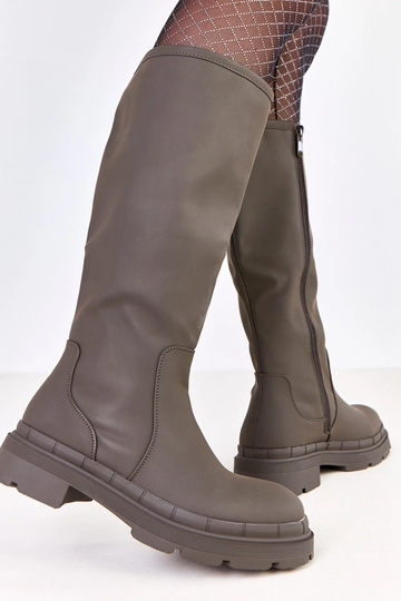 Grüne matte Damenstiefel...