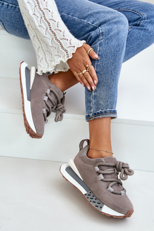 aus INildleder Sneakers Stilvollllschuhe Feminin mit einer PlattformGrubym Schnürungm Artiker 54C1463 graue Farbe