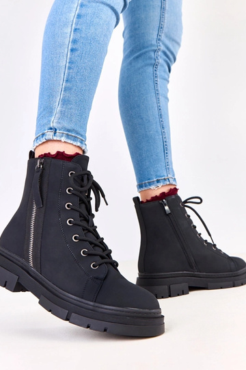 Schwarze Arbeitsschuhe für...