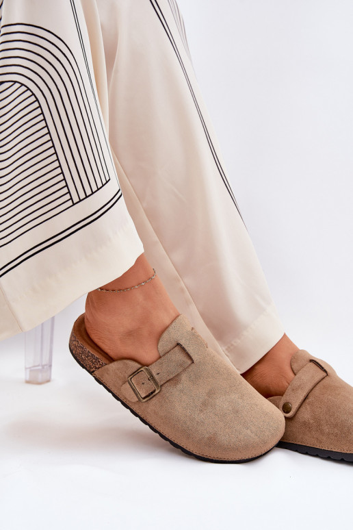 Hausschuhe Verstopfungen Feminin i mit einer Plattform mit Schnallen Khaki-Farbe Selio