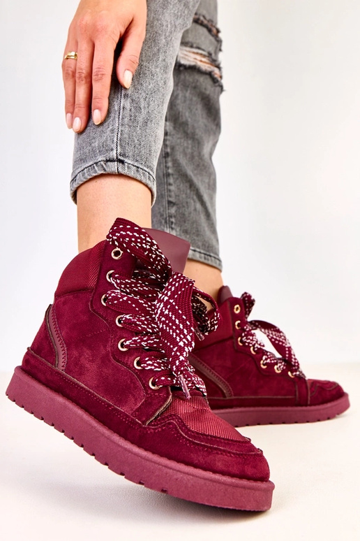 Kirschfarbene hohe Sneakers mit...