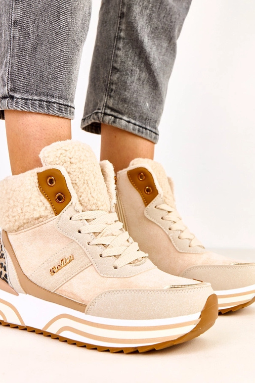 Sandfarbene hohe warme Sneakers mit...