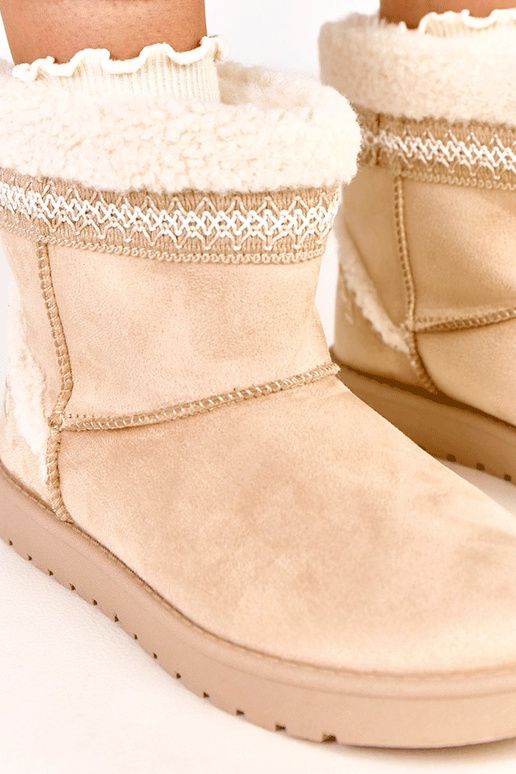 Beige niedrige Schneestiefel mit... Beige niedrige Schneestiefel mit...