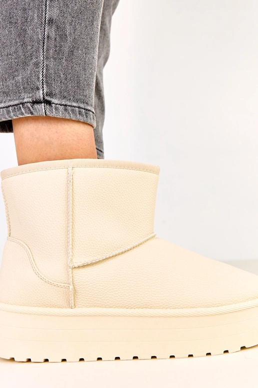 Beige niedrige Schneestiefel mit... Beige niedrige Schneestiefel mit...