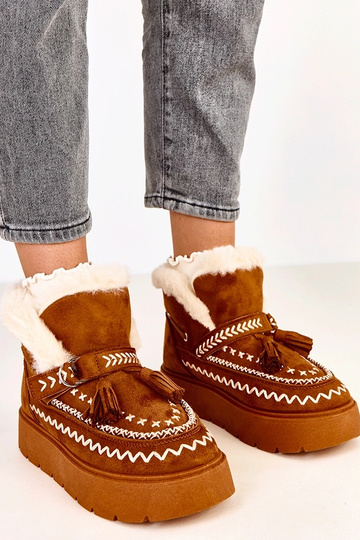 Braune Schneestiefel mit Plateausohle und Quasten, Maurisa 2