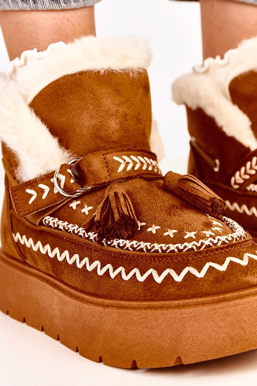Braune Schneestiefel mit Plateausohle... Braune Schneestiefel mit Plateausohle...