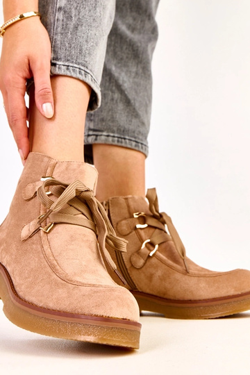 Beige warme Stiefel mit dekorativen Schnürsenkeln, Katrins 2